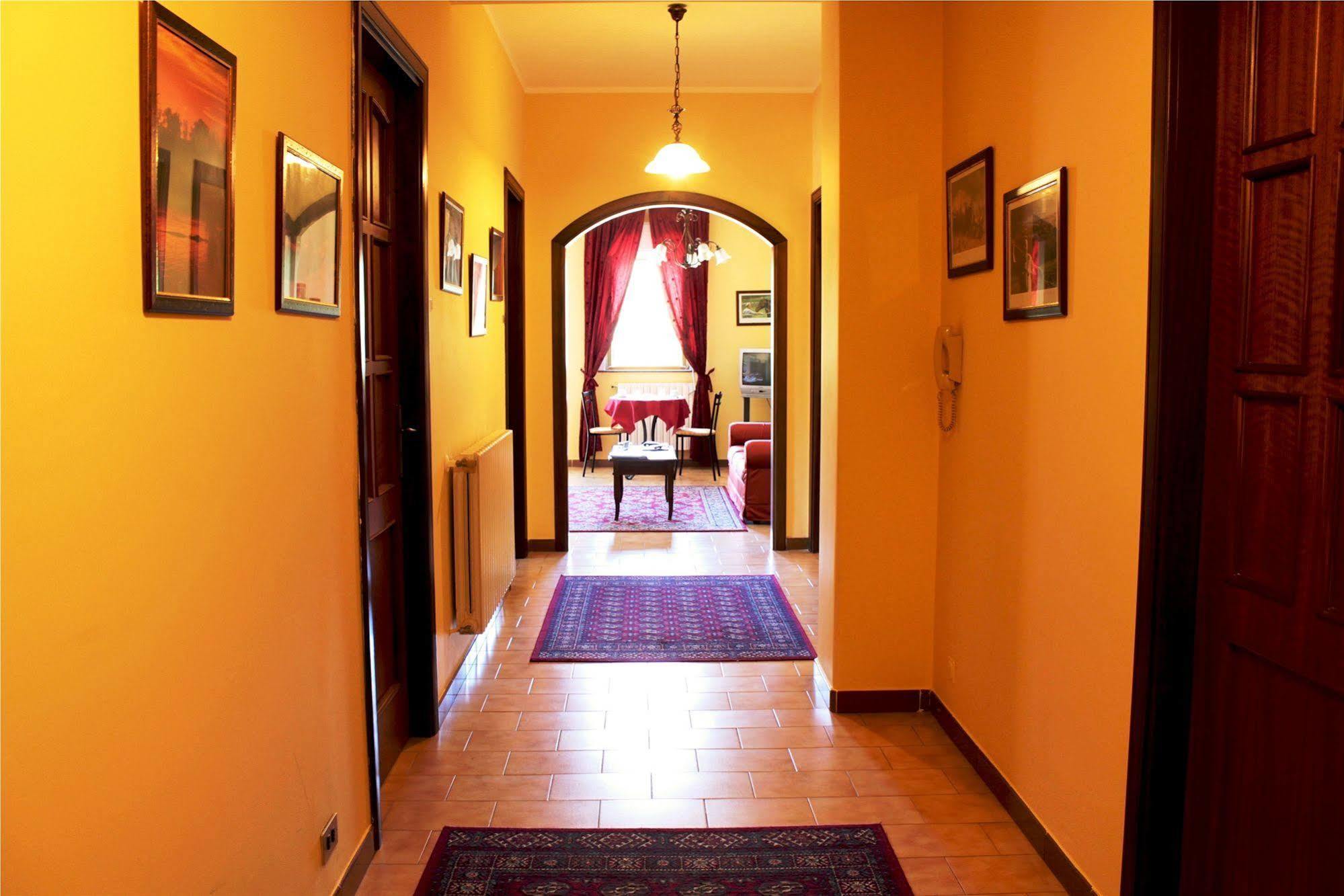 Ai Tre Parchi Bed And Bike Bed & Breakfast Randazzo Dış mekan fotoğraf